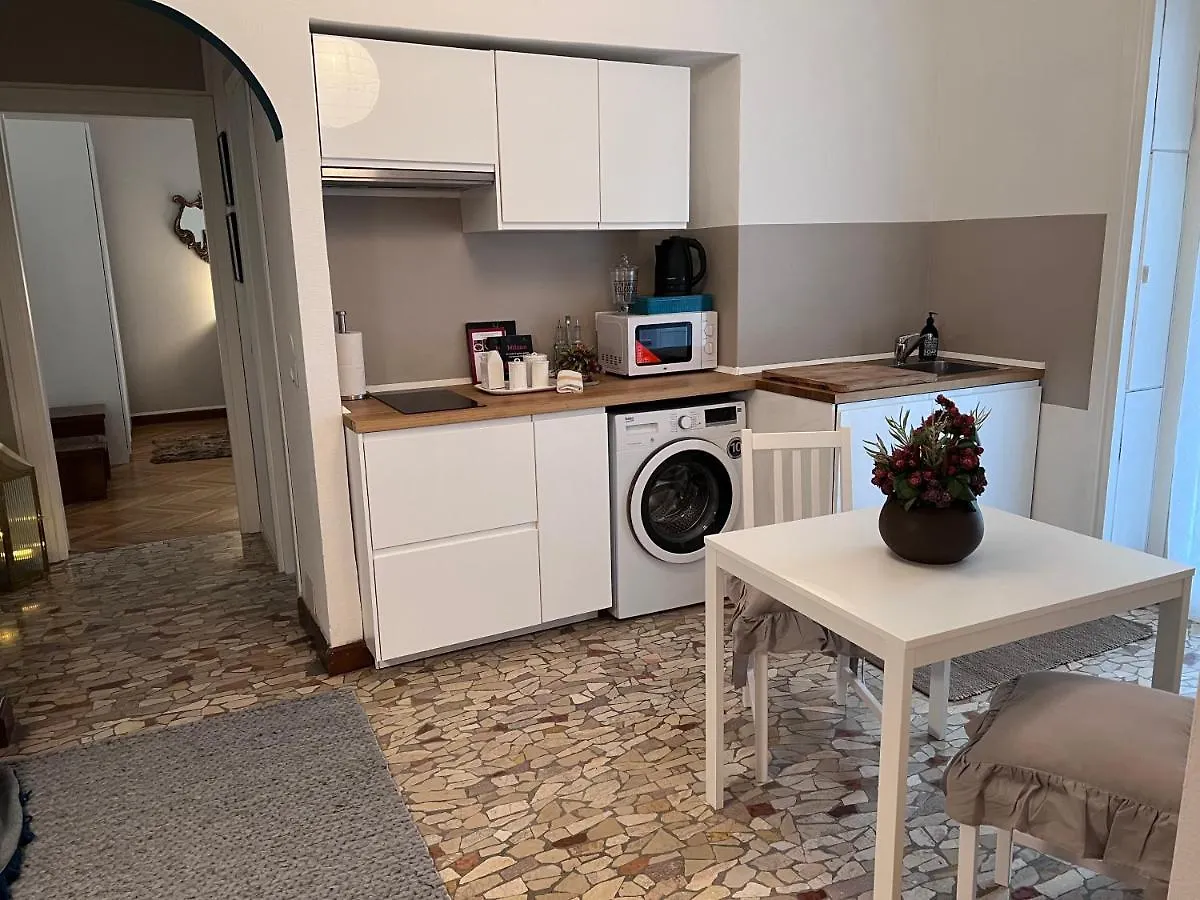 Milano Collection: Santa Marta Apartment