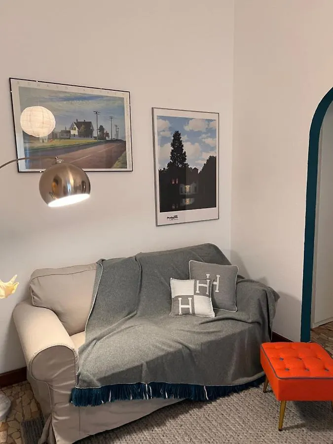 Milano Collection: Santa Marta Apartment Milan